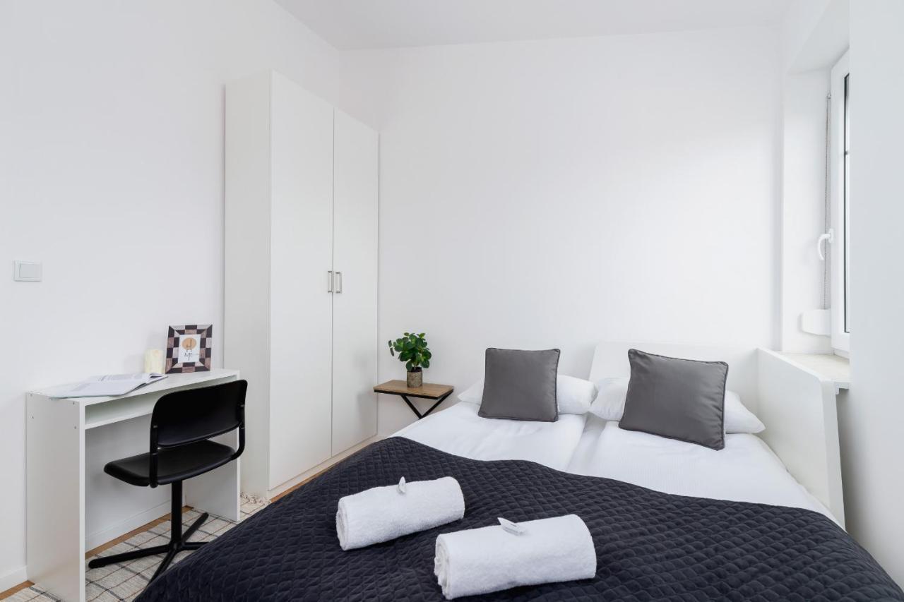 Radziwiłłowska Apartment Cracow Planty by Renters Kraków Zewnętrze zdjęcie