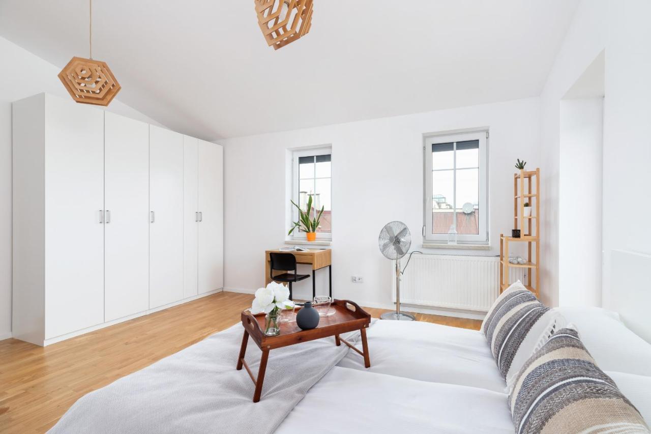 Radziwiłłowska Apartment Cracow Planty by Renters Kraków Zewnętrze zdjęcie