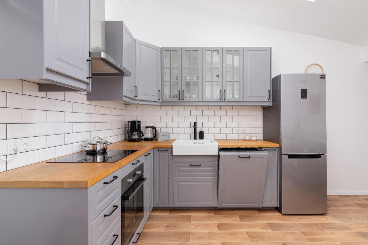 Radziwiłłowska Apartment Cracow Planty by Renters Kraków Zewnętrze zdjęcie