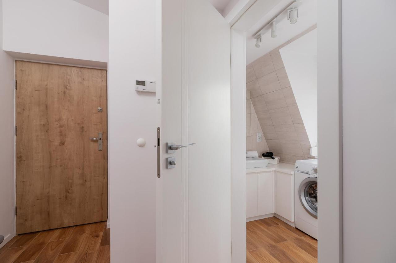 Radziwiłłowska Apartment Cracow Planty by Renters Kraków Zewnętrze zdjęcie
