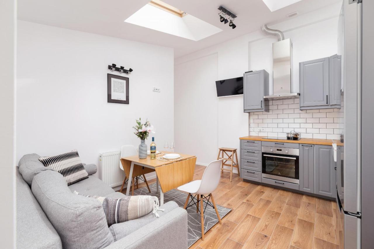Radziwiłłowska Apartment Cracow Planty by Renters Kraków Zewnętrze zdjęcie