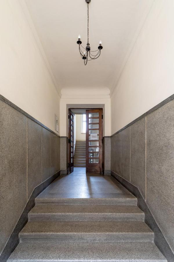 Radziwiłłowska Apartment Cracow Planty by Renters Kraków Zewnętrze zdjęcie